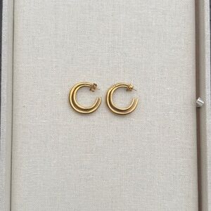 *Never Worn* Steve Vaubel Earrings